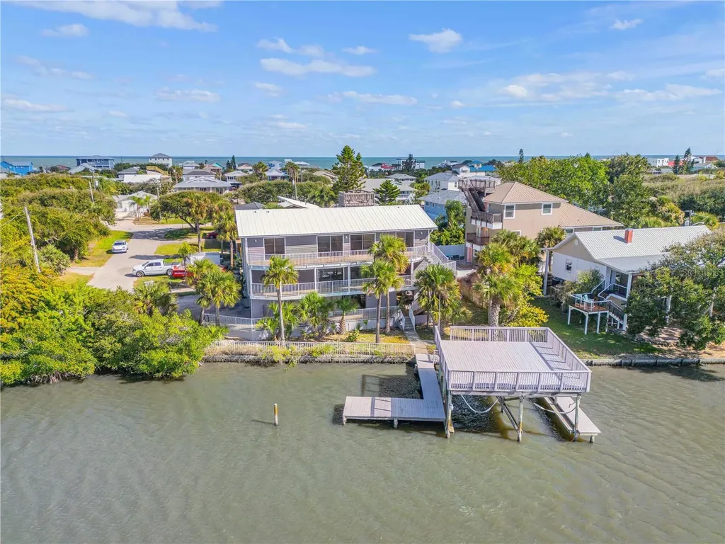 824 Eel Avenue New Smyrna Beach FL 32169