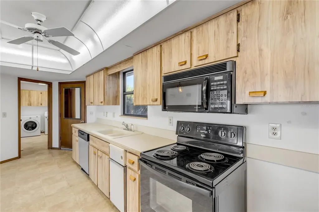 824 Eel Avenue New Smyrna Beach FL 32169