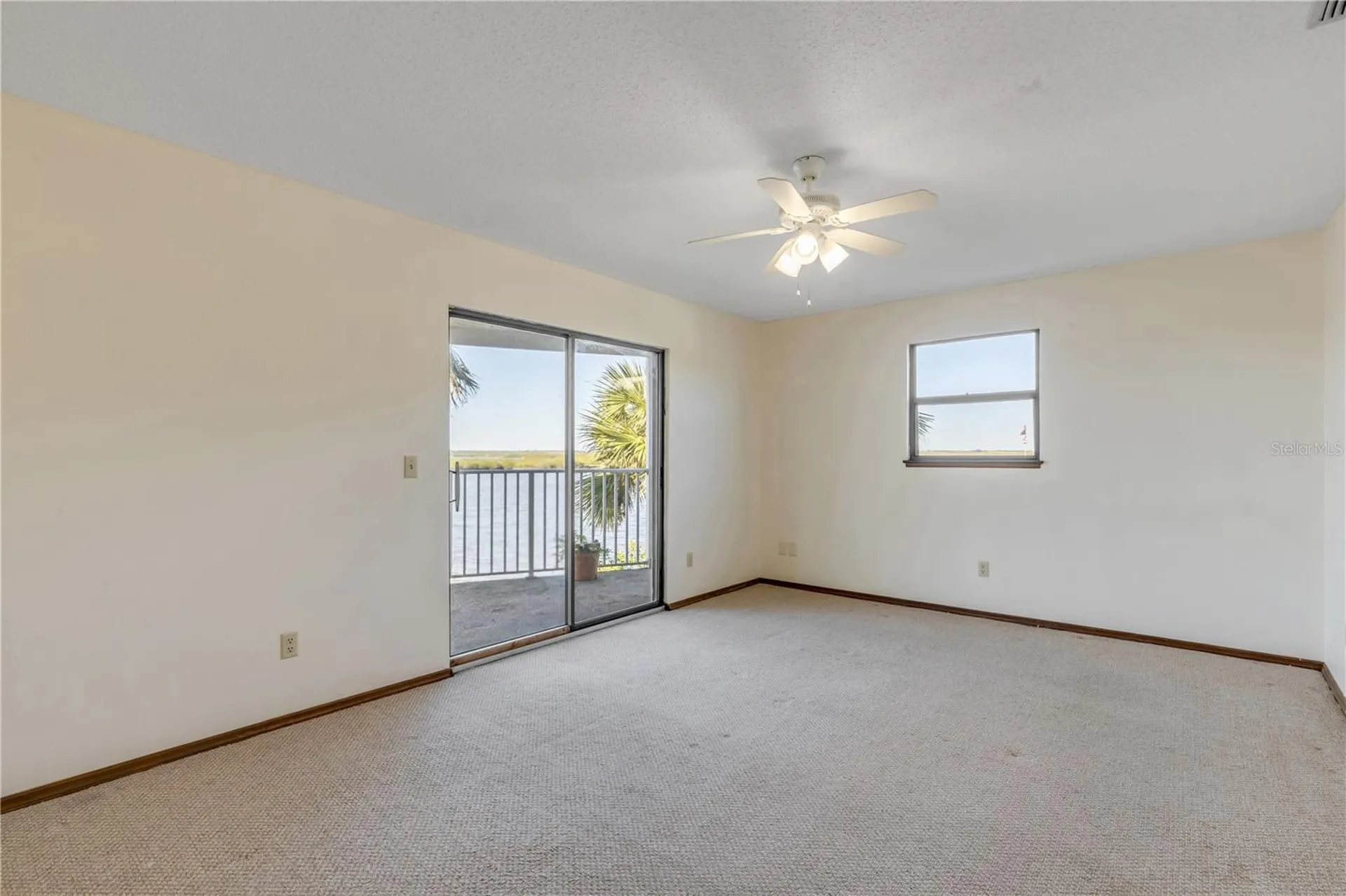 824 Eel Avenue New Smyrna Beach FL 32169