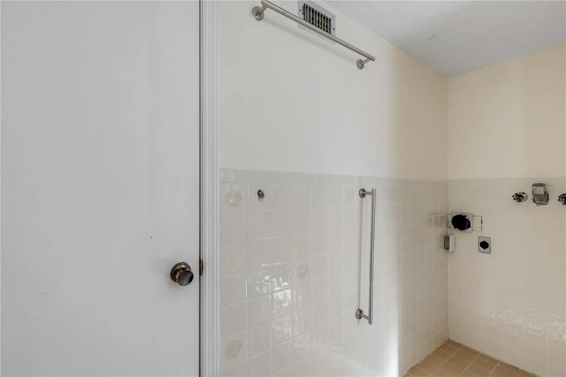 824 Eel Avenue New Smyrna Beach FL 32169