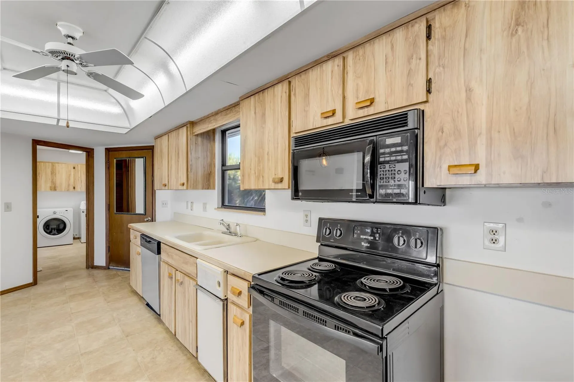 824 Eel Avenue New Smyrna Beach FL 32169