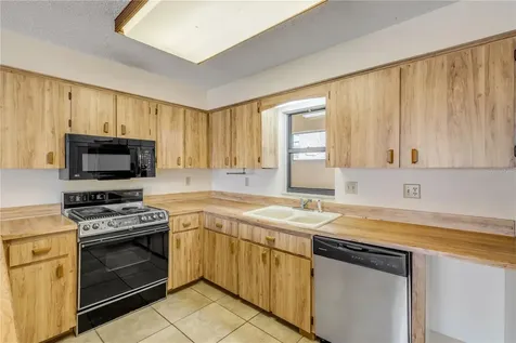 824 Eel Avenue New Smyrna Beach FL 32169