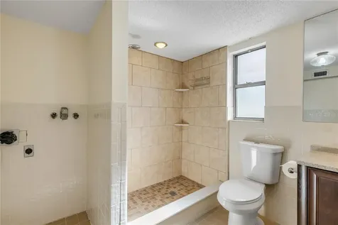 824 Eel Avenue New Smyrna Beach FL 32169