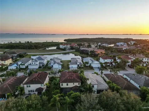 5503 Title Row Drive Bradenton FL 34210