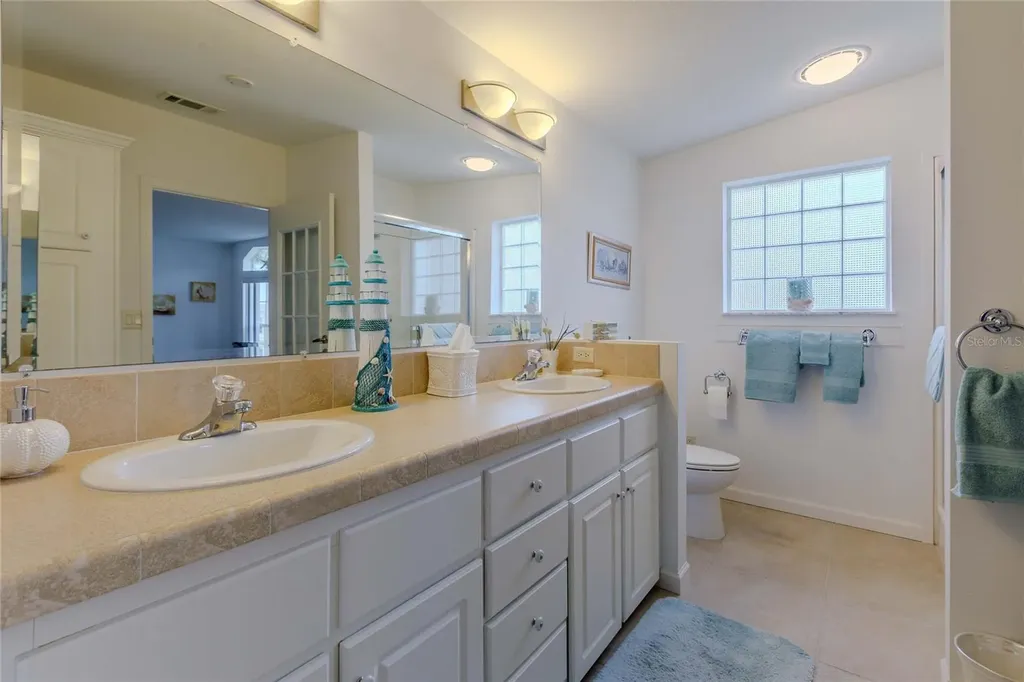 2100 Kings Highway Port Charlotte FL 33980