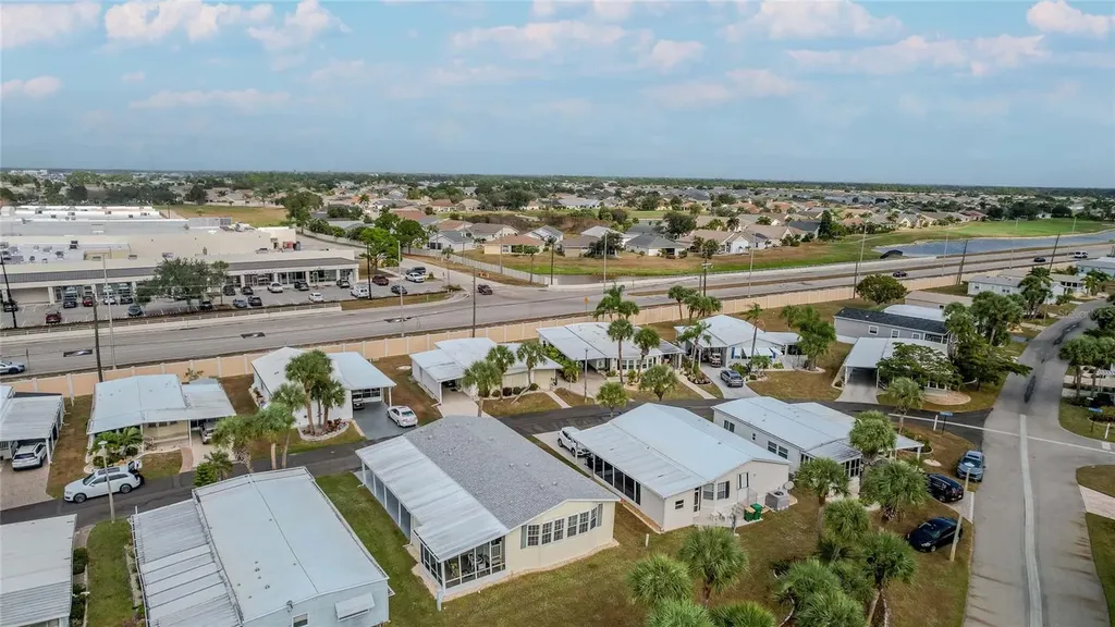 2100 Kings Highway Port Charlotte FL 33980