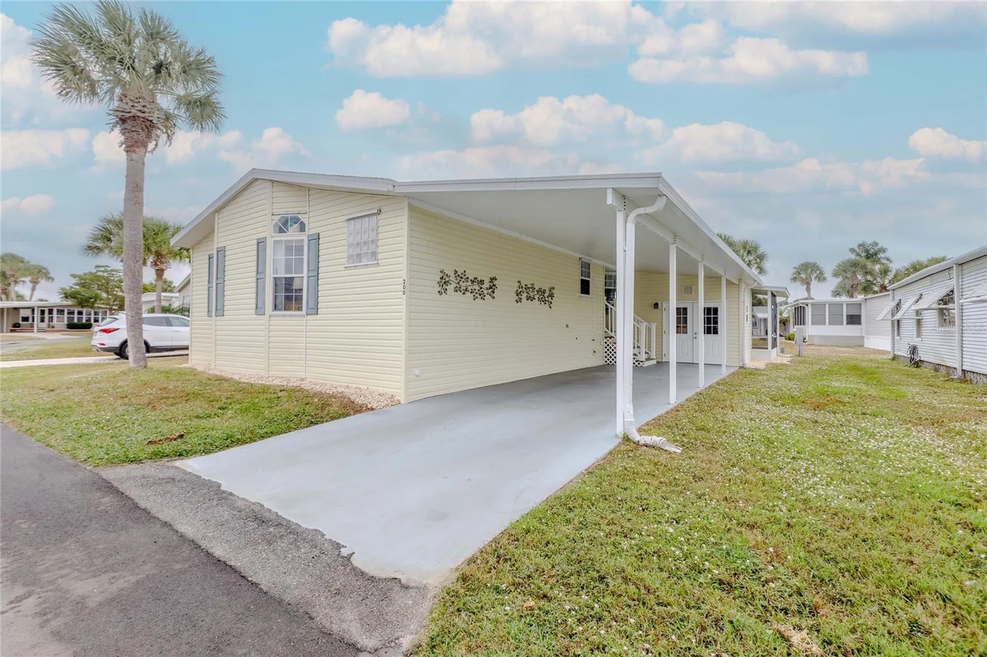 2100 Kings Highway Port Charlotte FL 33980