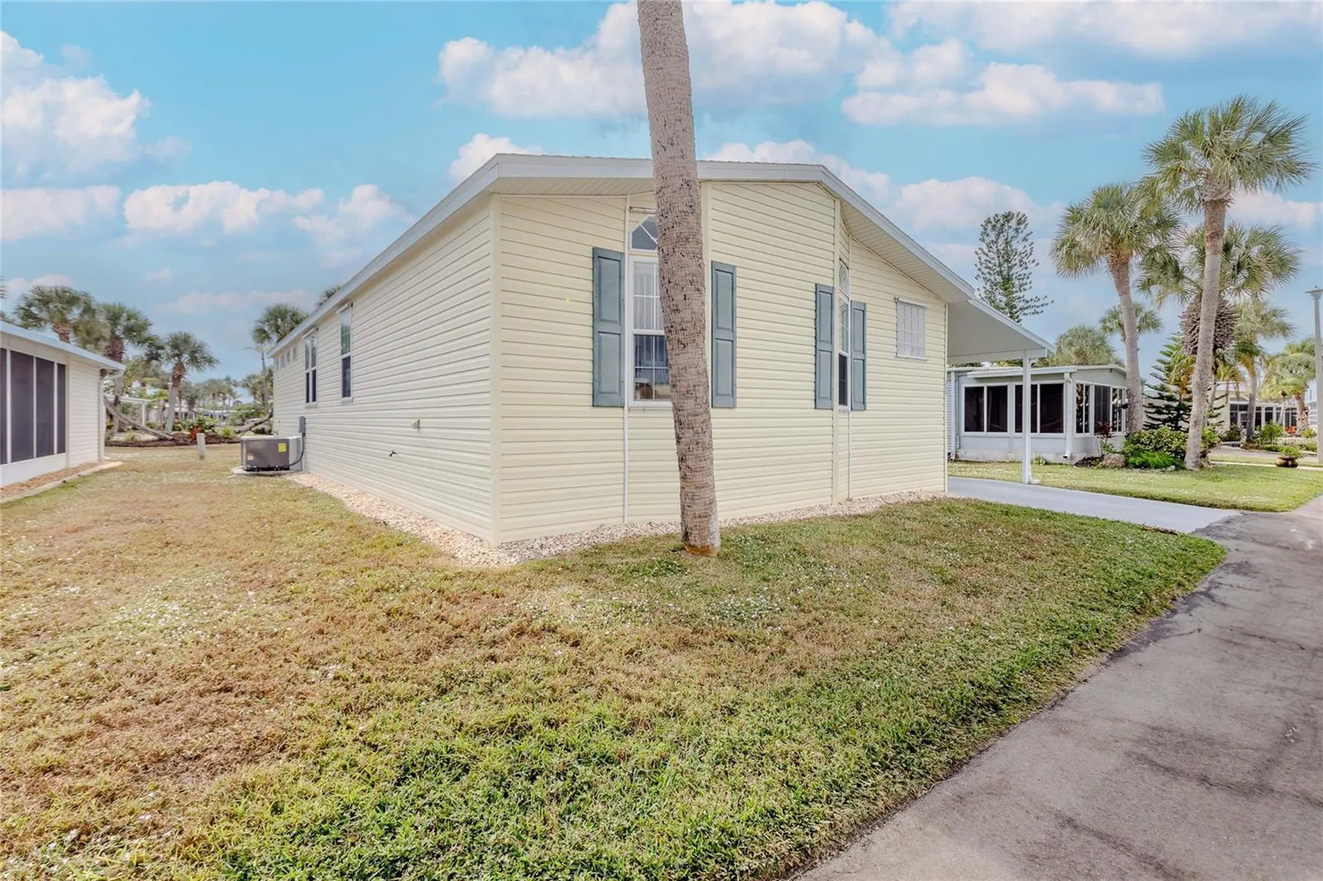 2100 Kings Highway Port Charlotte FL 33980
