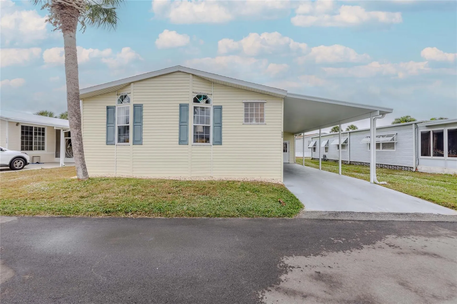 2100 Kings Highway Port Charlotte FL 33980