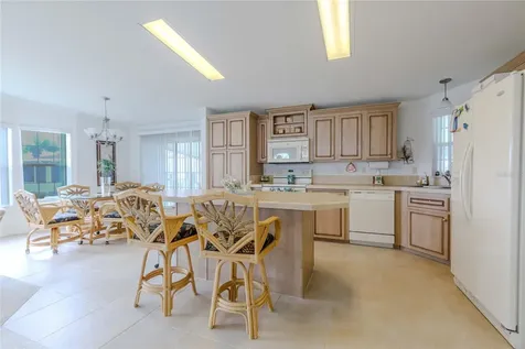 2100 Kings Highway Port Charlotte FL 33980