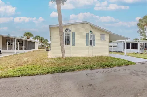 2100 Kings Highway Port Charlotte FL 33980