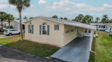 2100 Kings Highway Port Charlotte FL 33980