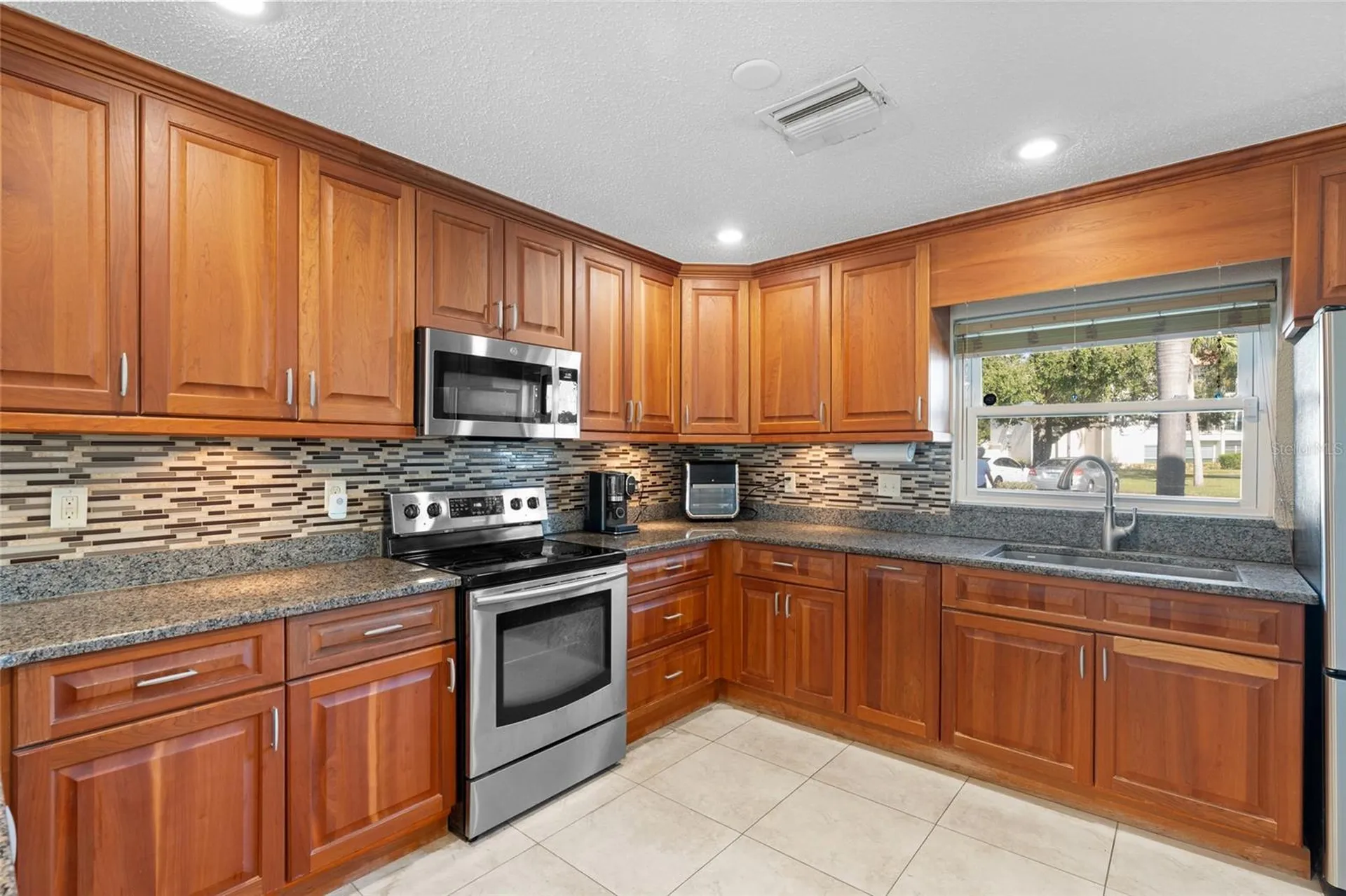 2700 Bayshore Boulevard Dunedin FL 34698