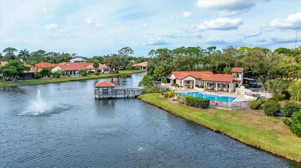 270 Laurel Hollow Drive Nokomis FL 34275