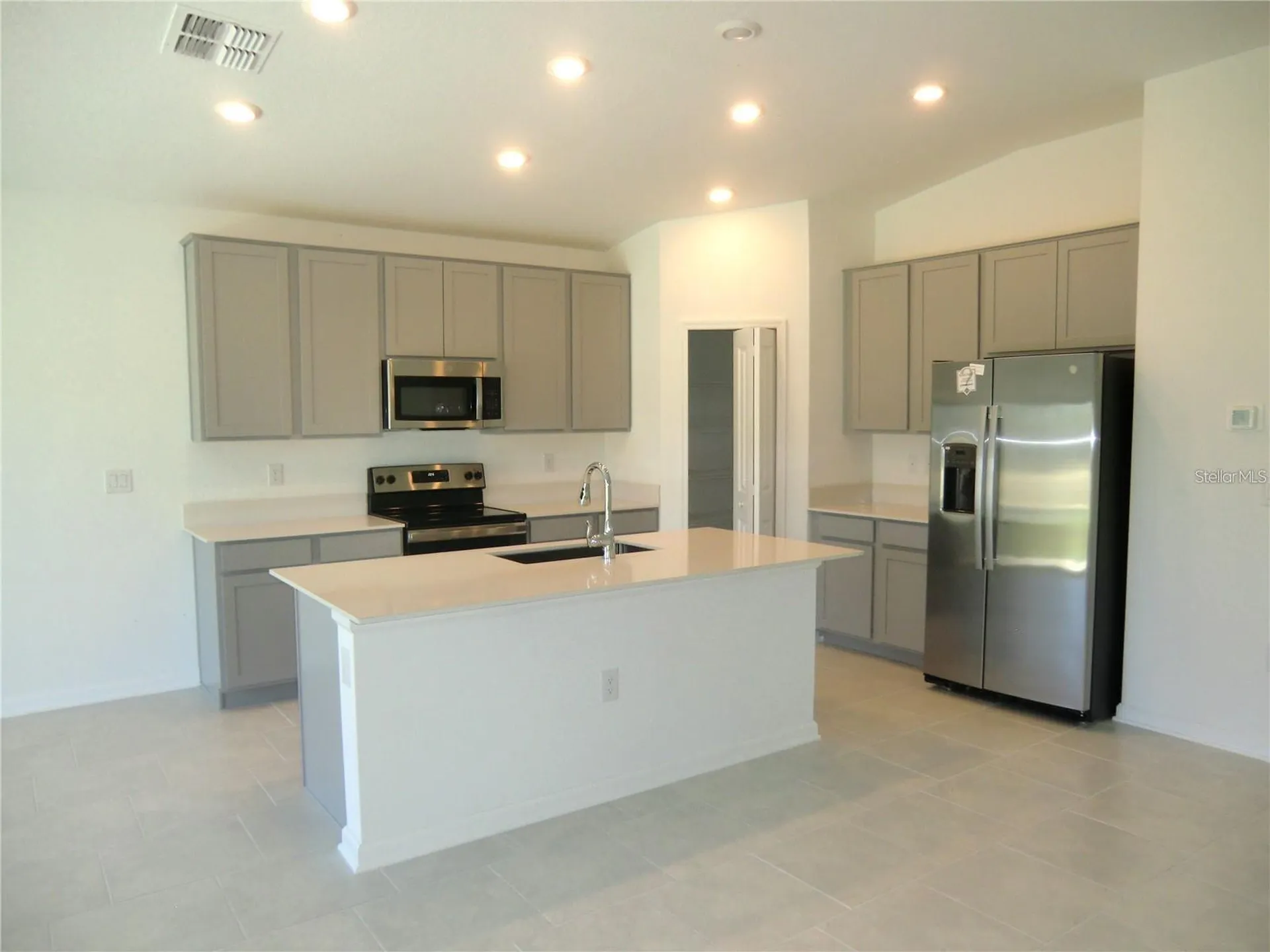 317 Loch Court Davenport FL 33837