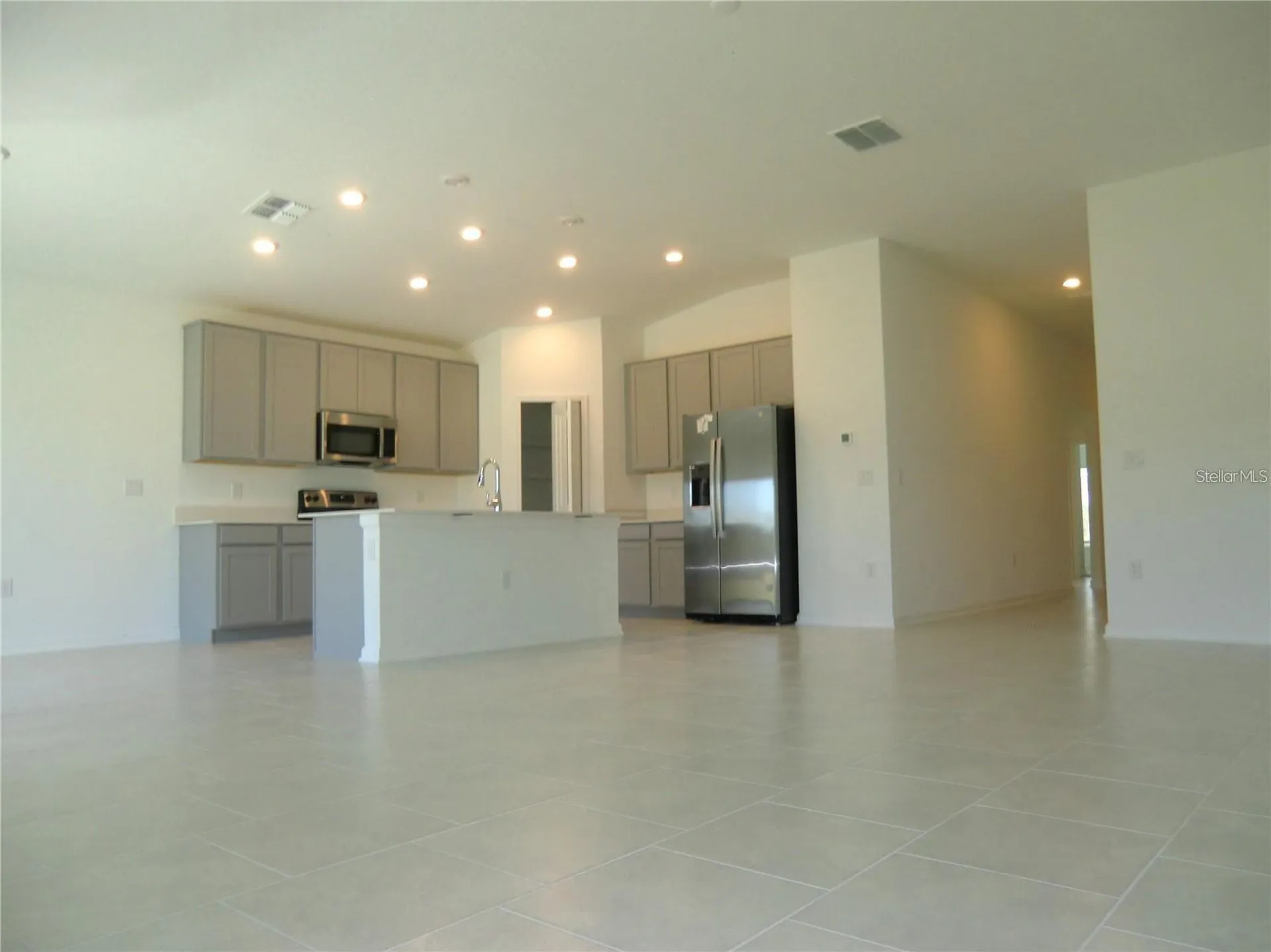 317 Loch Court Davenport FL 33837