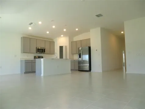 317 Loch Court Davenport FL 33837