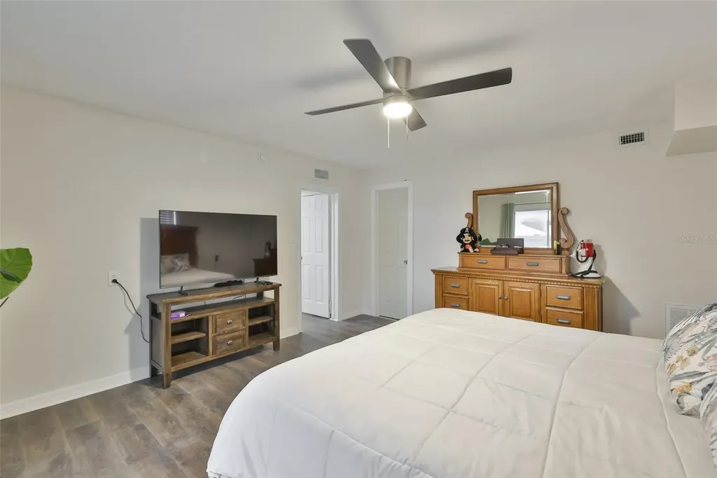 134 86th Terrace Treasure Island FL 33706
