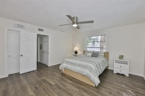 134 86th Terrace Treasure Island FL 33706