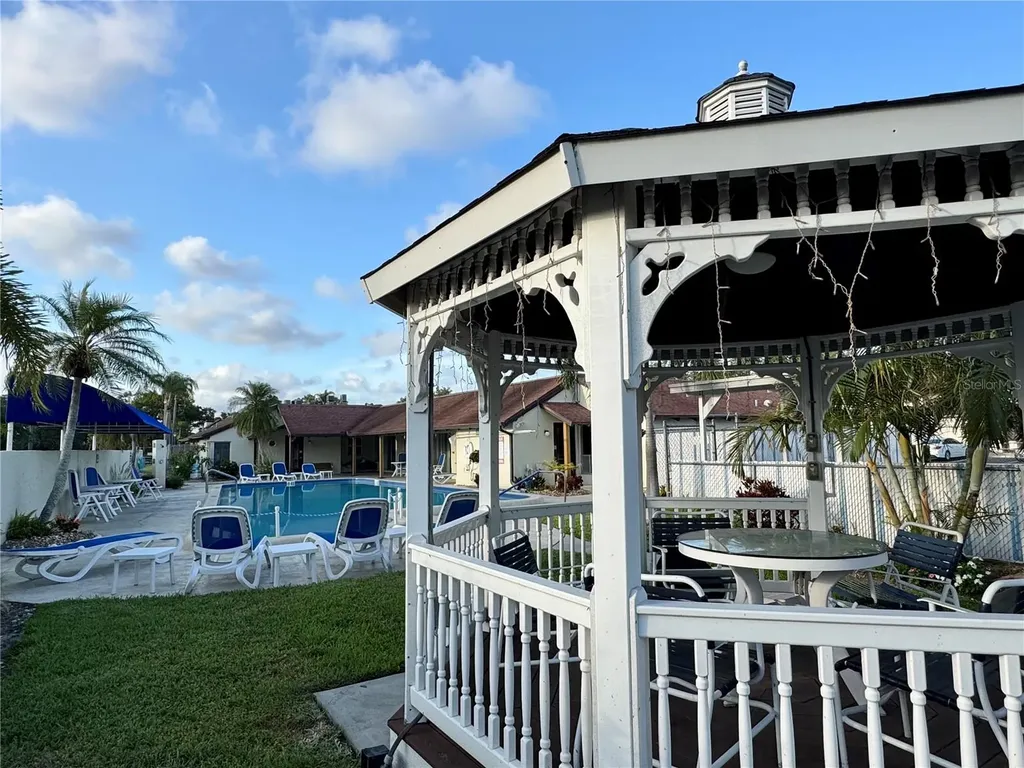 1100 E Bay Drive Largo FL 33770