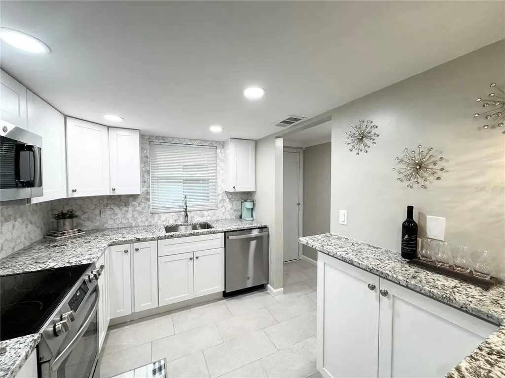 1100 E Bay Drive Largo FL 33770