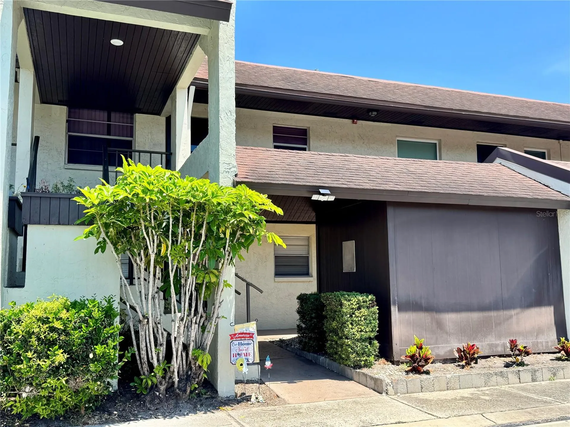1100 E Bay Drive Largo FL 33770