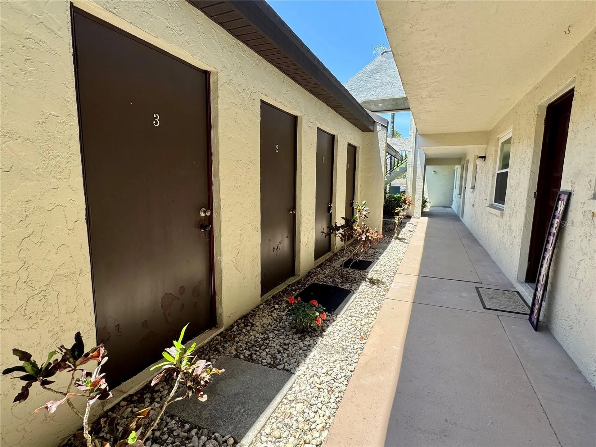 1100 E Bay Drive Largo FL 33770