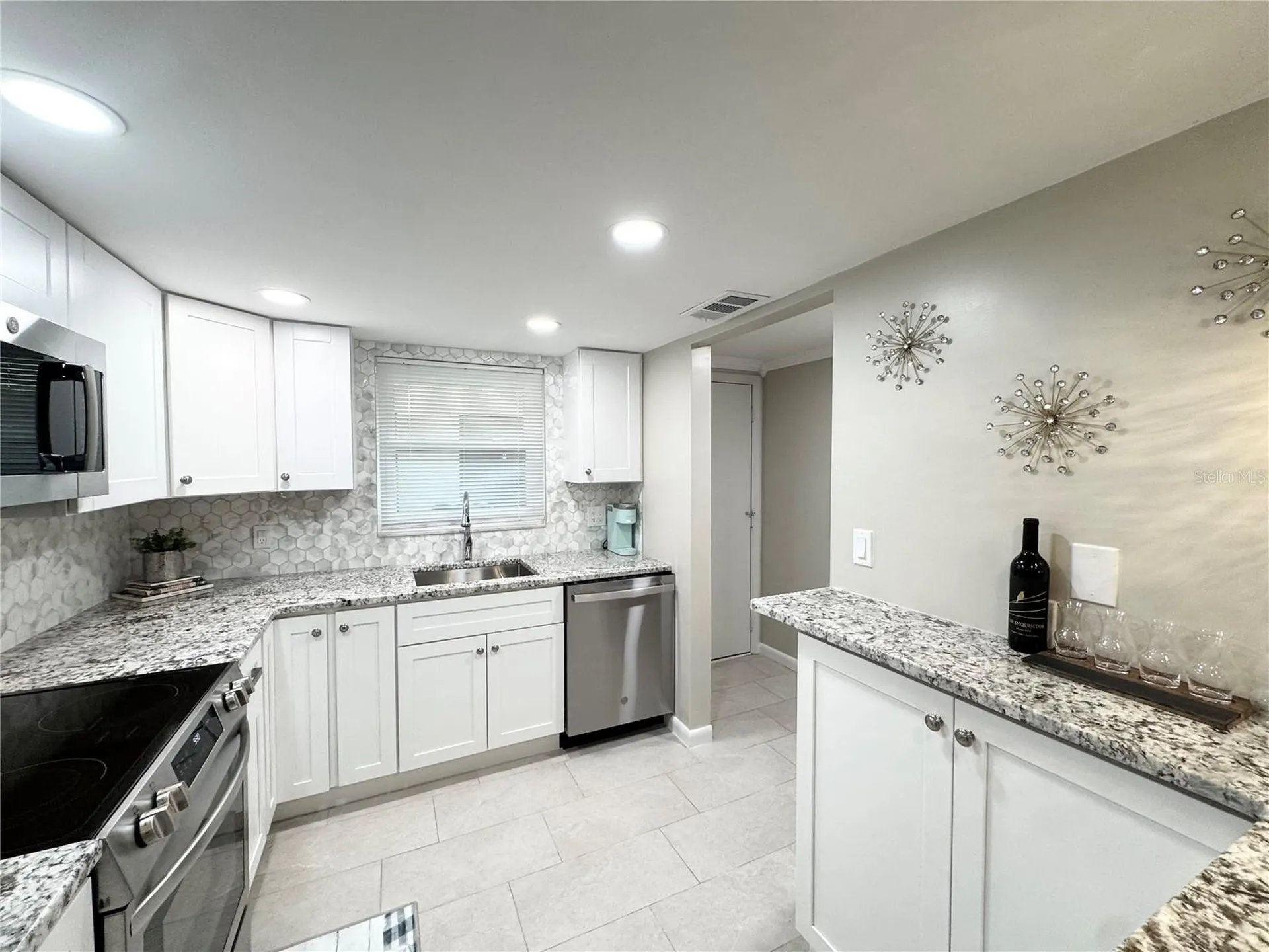 1100 E Bay Drive Largo FL 33770