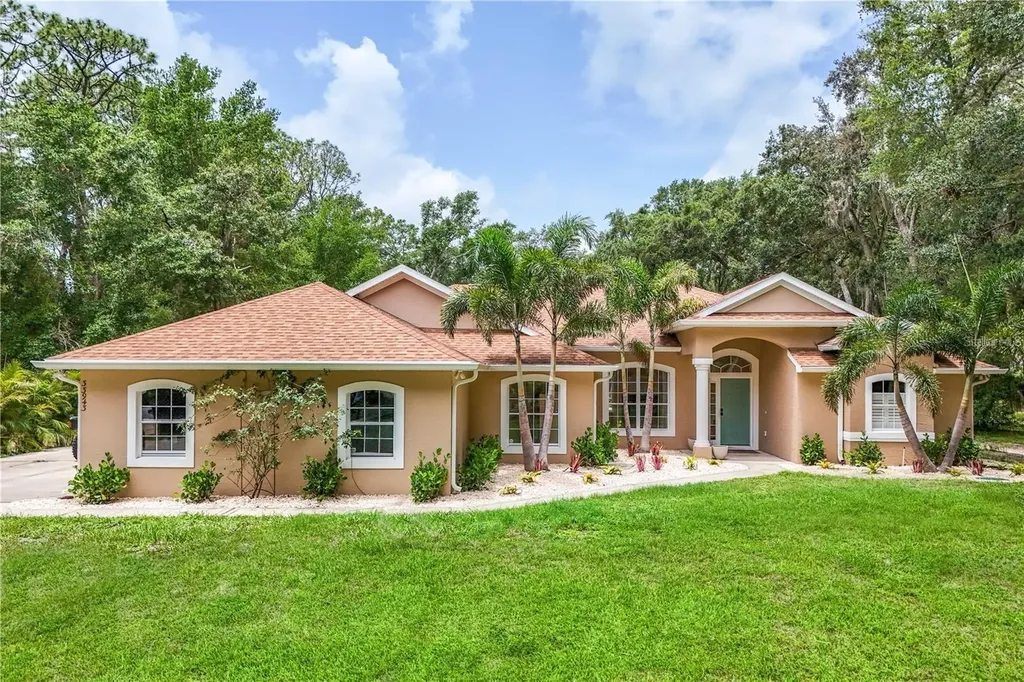 33943 E Lake Joanna Drive Eustis FL 32736