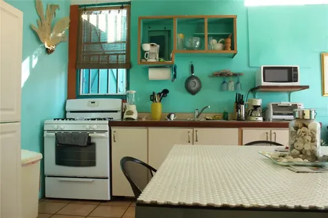 15 Bird's Nest Studios Vieques PR 00765