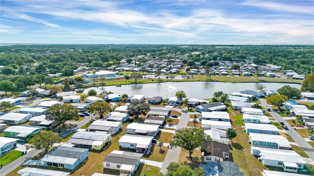 4969 Foxwood Lake Drive Lakeland FL 33810