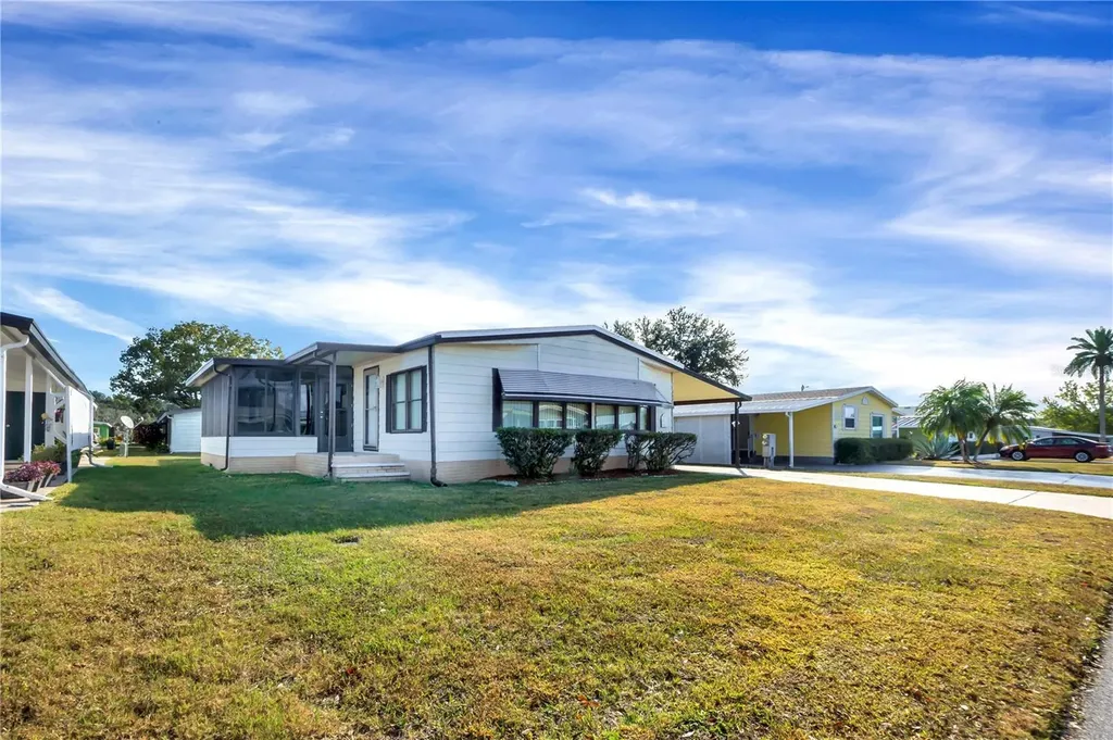 4969 Foxwood Lake Drive Lakeland FL 33810