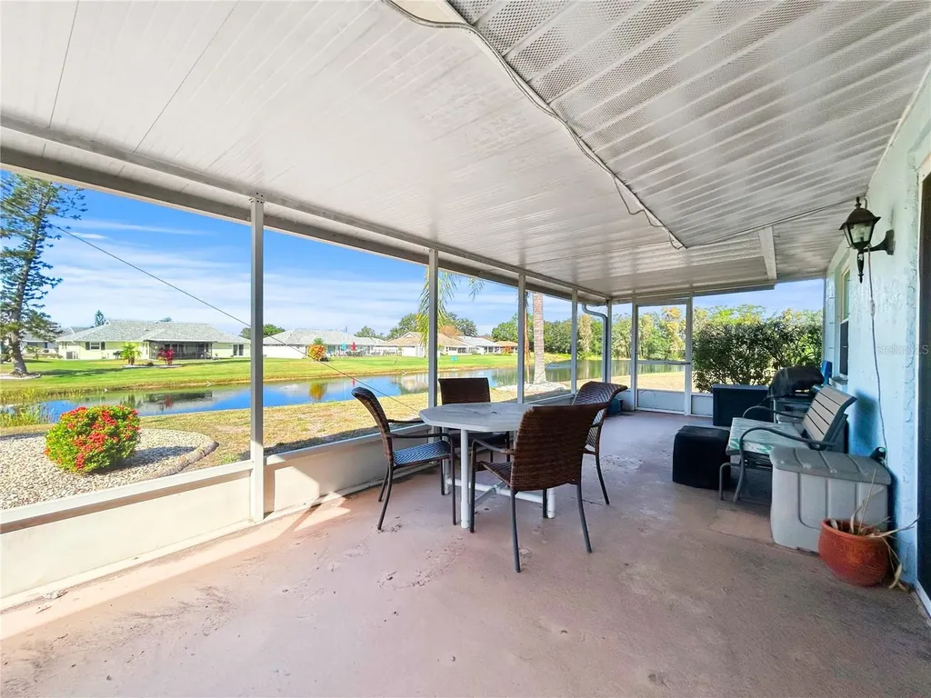 1308 Bluewater Drive Sun City Center FL 33573