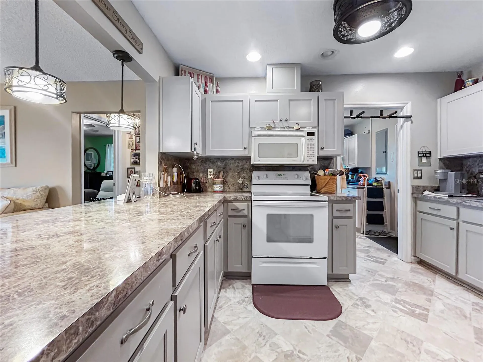 1308 Bluewater Drive Sun City Center FL 33573