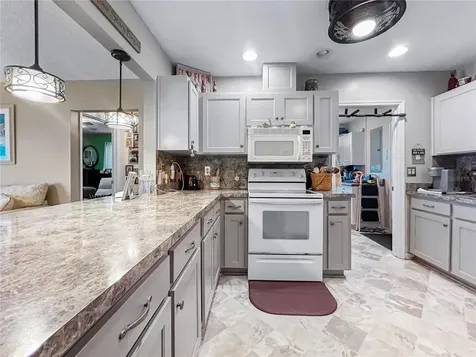 1308 Bluewater Drive Sun City Center FL 33573
