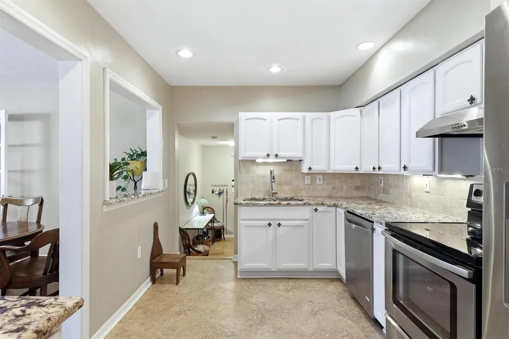 401 28th Street W Bradenton FL 34205