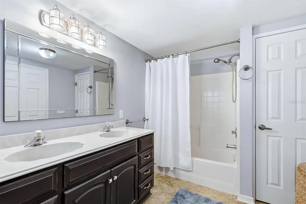 401 28th Street W Bradenton FL 34205