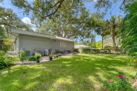 401 28th Street W Bradenton FL 34205