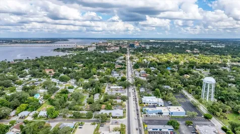 401 28th Street W Bradenton FL 34205