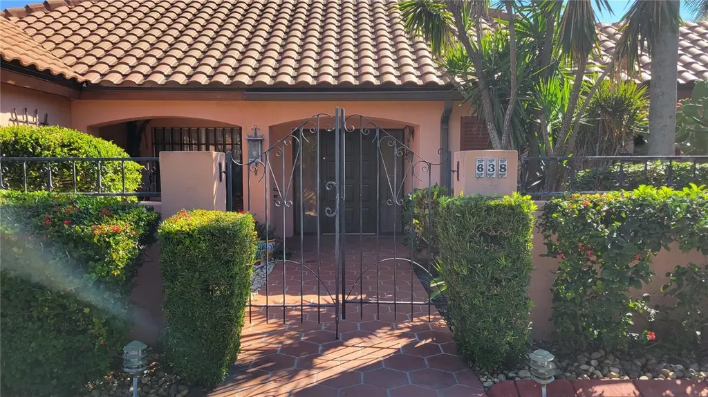 638 S Owl Drive Sarasota FL 34236