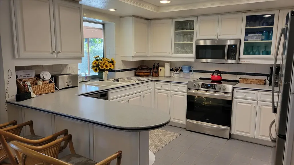 638 S Owl Drive Sarasota FL 34236