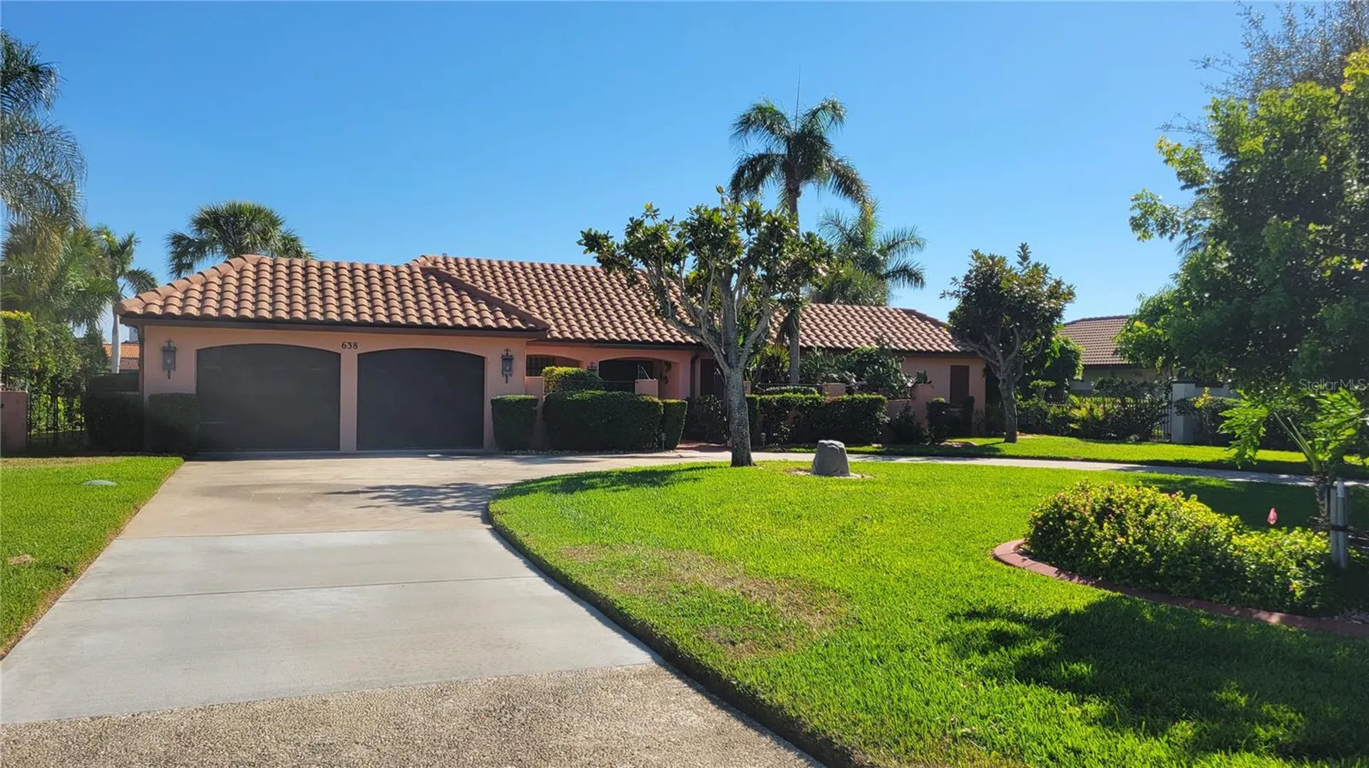 638 S Owl Drive Sarasota FL 34236
