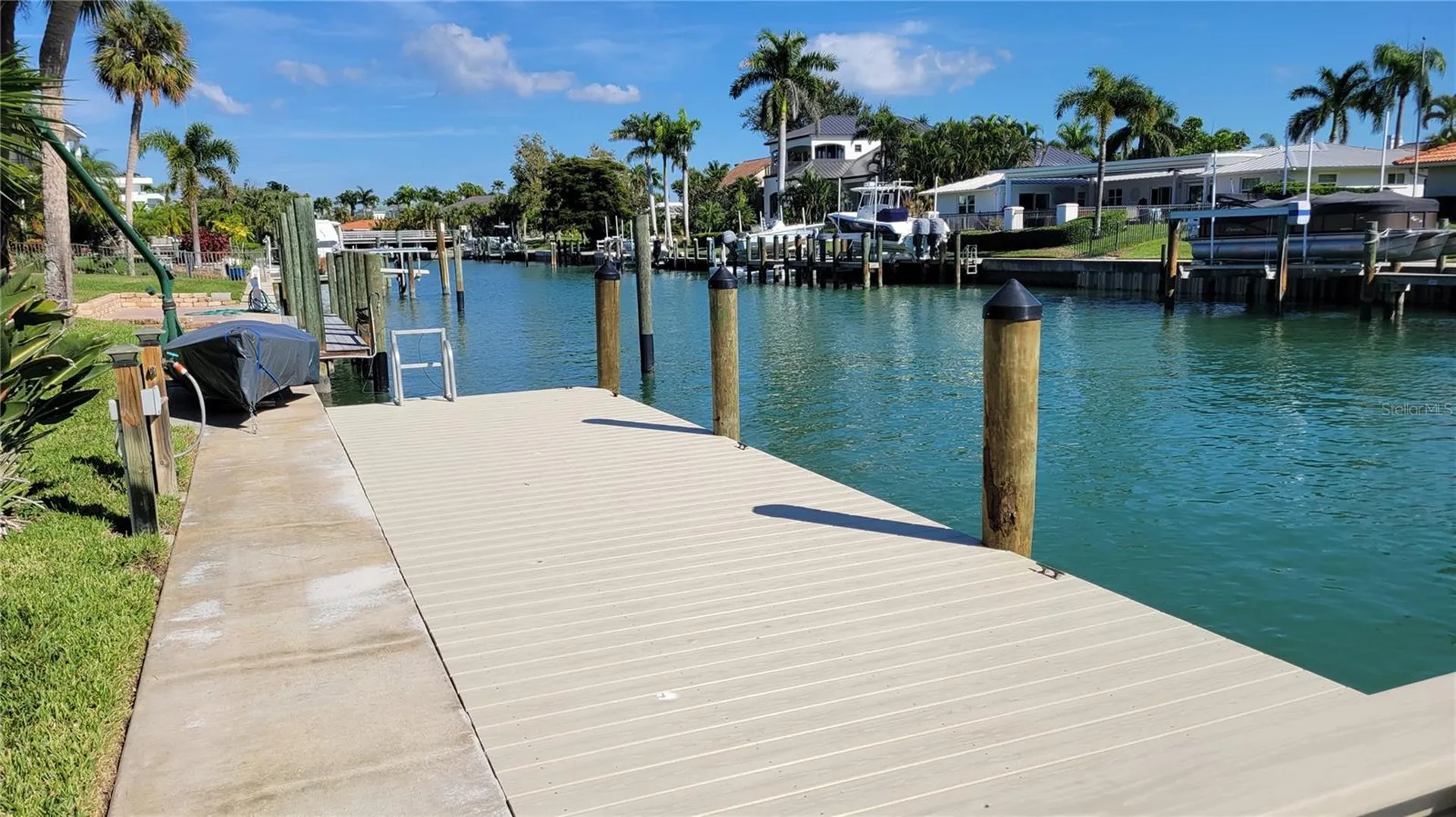 638 S Owl Drive Sarasota FL 34236