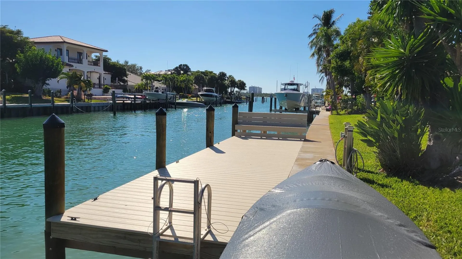 638 S Owl Drive Sarasota FL 34236
