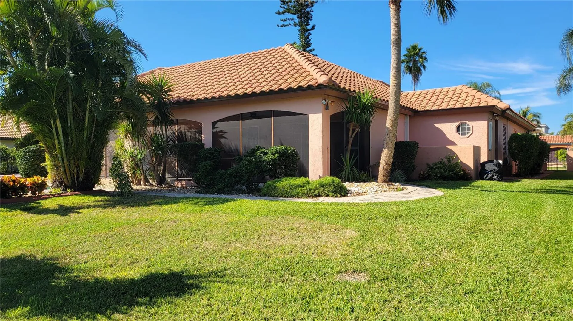 638 S Owl Drive Sarasota FL 34236