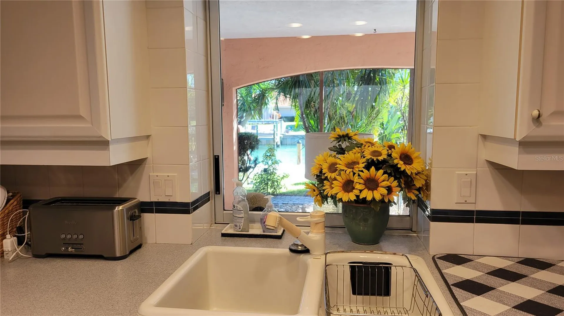 638 S Owl Drive Sarasota FL 34236