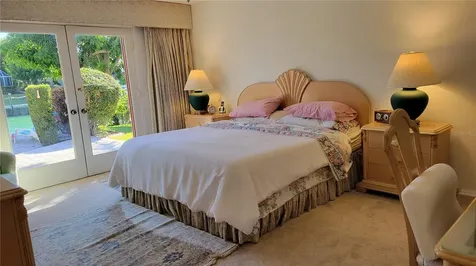 638 S Owl Drive Sarasota FL 34236