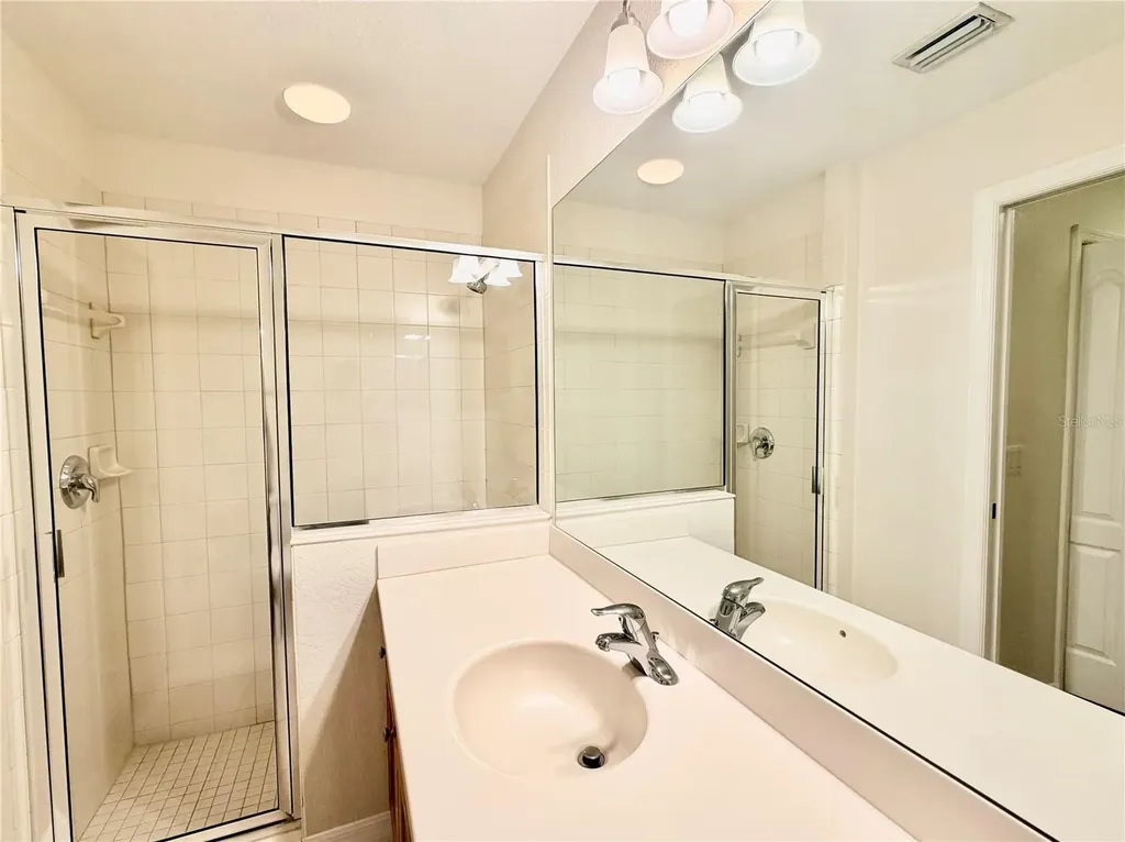 819 Fairwaycove Lane Bradenton FL 34212