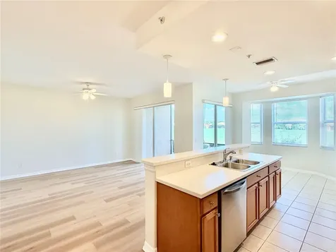 819 Fairwaycove Lane Bradenton FL 34212