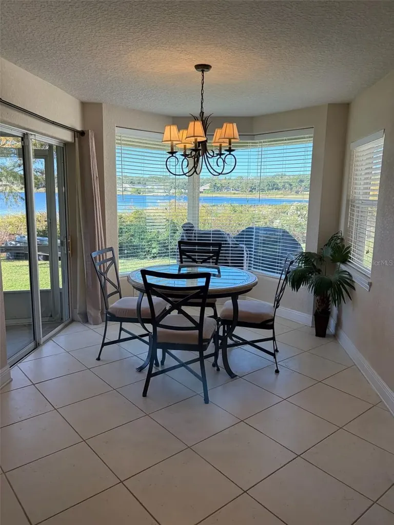 1601 Lake Villa Drive Tavares FL 32778